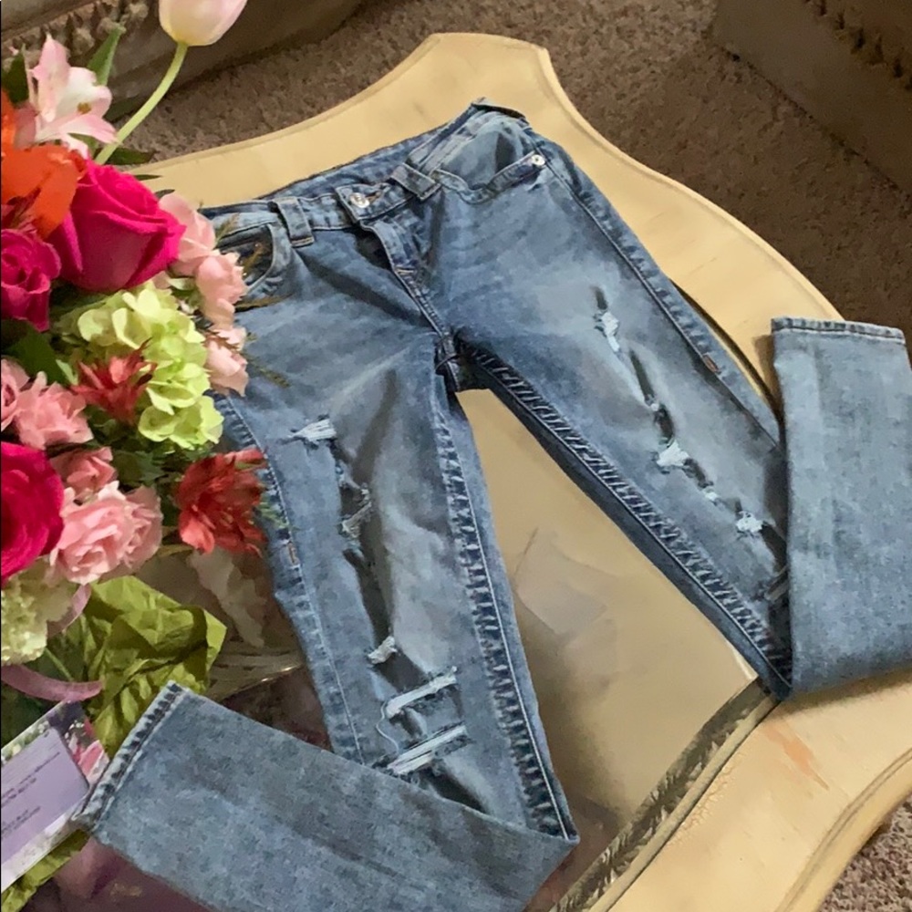 True Religion Mid Rise Super Skinny Jean size 27
